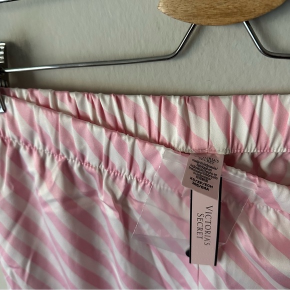 Victoria’s Secret Classic Satin Afterhours Pink Stripe Satin Pajama Set silky XS - Picture 14 of 15